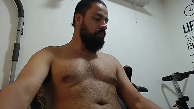 Snapshot of antony_36 chatting on 02.18.25 antony 36 online show from 02.18.25