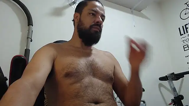 Snapshot of antony_36 chatting on 02.18.25 antony 36 online show from 02.18.25