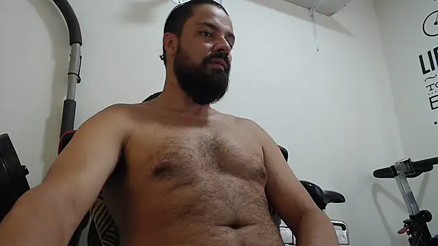 Snapshot of antony_36 chatting on 02.18.25 antony 36 online show from 02.18.25