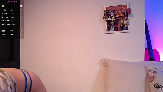 lailypink online show from 11.20.25