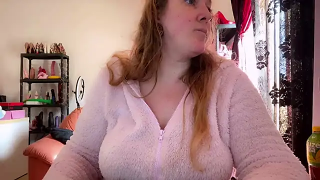 kisicaxx online show from 04.02.26