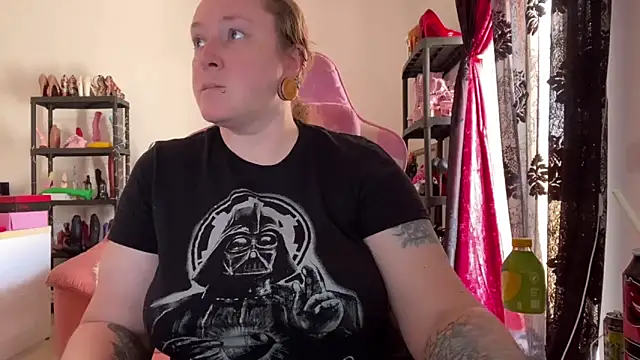 kisicaxx online show from 04.15.26