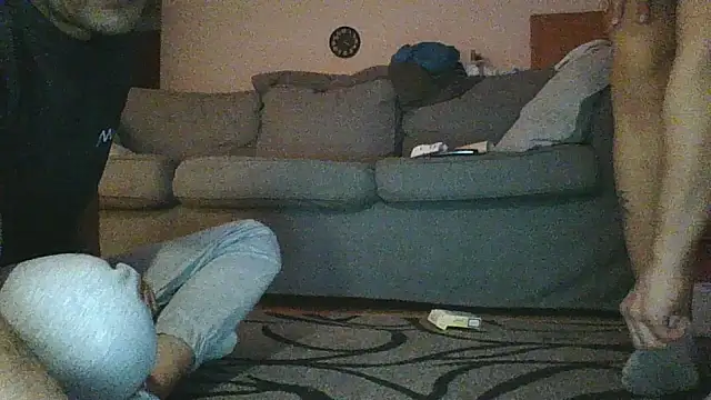 Snapshot of Couple_coquin31 chatting on 12.18.24 Couple coquin31 online show from 12.18.24