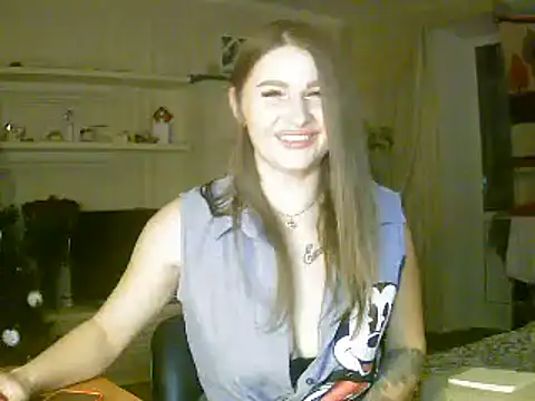 Snapshot of Valerivv chatting on 12.17.24 Valerivv online show from 12.17.24