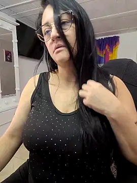 Snapshot of Ameliarizo chatting on 02.04.26 Ameliarizo online show from 02.04.26