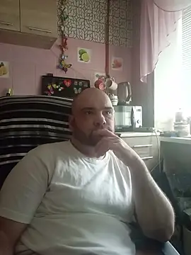 Snapshot of scuban87 chatting on 03.31.26 scuban87 online show from 03.31.26