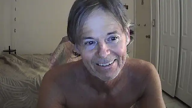 nakeedcowboi65 online show from 04.11.26