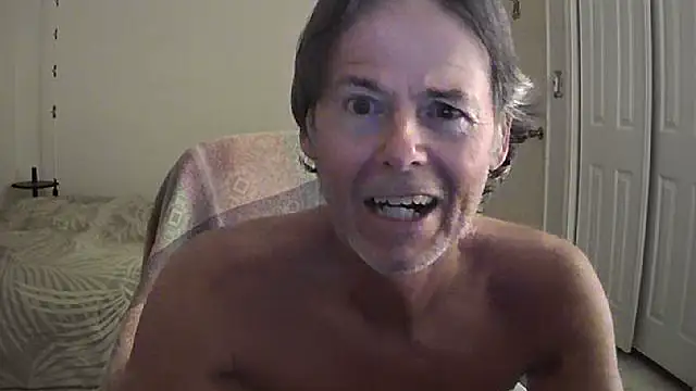 nakeedcowboi65 online show from 04.12.26