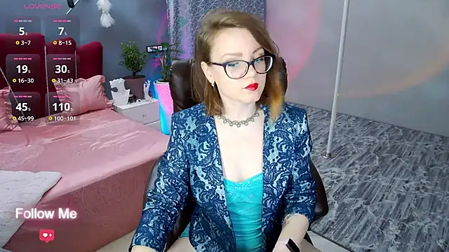 AngelaWhiti online show from 12.15.24