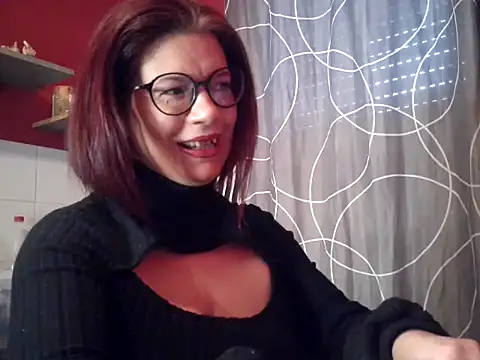 Snapshot of jennylovence chatting on 01.10.25 jennylovence online show from 01.10.25
