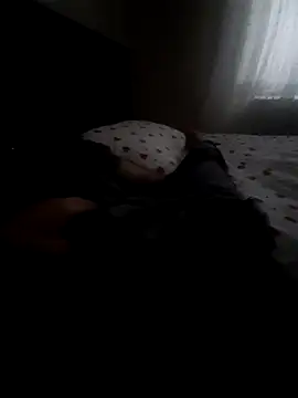 Snapshot of kayahan4 chatting on 11.23.25 kayahan4 online show from 11.23.25