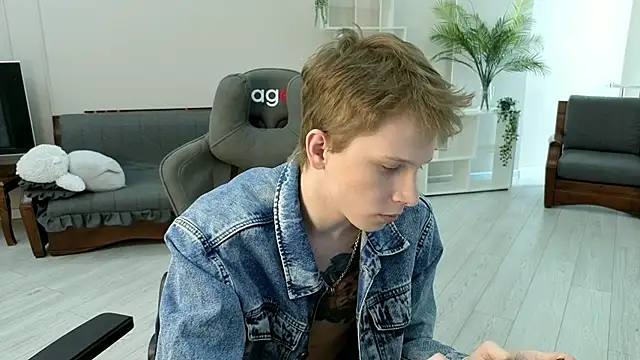 arlekincrop online show from 12.19.25