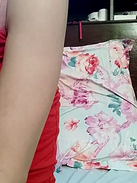 QueenSoreal online show from 03.07.26