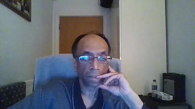 rauncher1 online show from 09.30.25