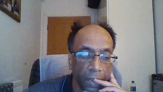 rauncher1 online show from 10.06.25