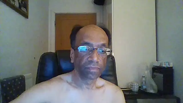 rauncher1 online show from 10.28.25