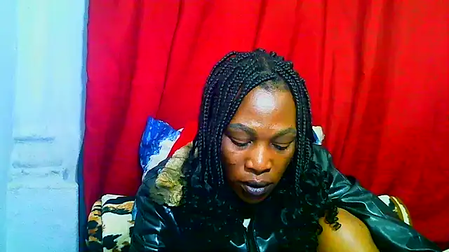 Snapshot of freaky_naughty chatting on 05.20.26 freaky naughty online show from 05.20.26