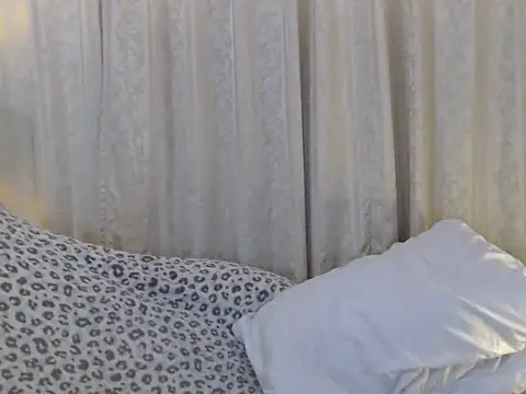 Snapshot of nareethai chatting on 03.01.25 nareethai online show from 03.01.25