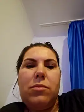 FeliciaKrige online show from 01.24.25