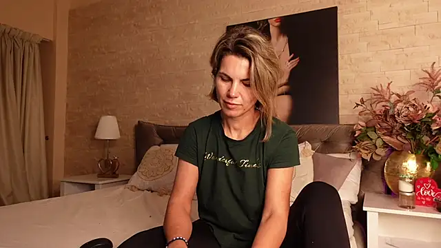 FeliciaKrige online show from 03.28.26