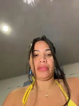 Snapshot of SQUIRTINGQUEEN11 chatting on 12.18.25 SQUIRTINGQUEEN11 online show from 12.18.25