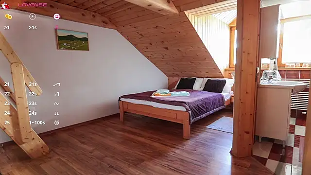 Victoria Romans online show from 03.22.26