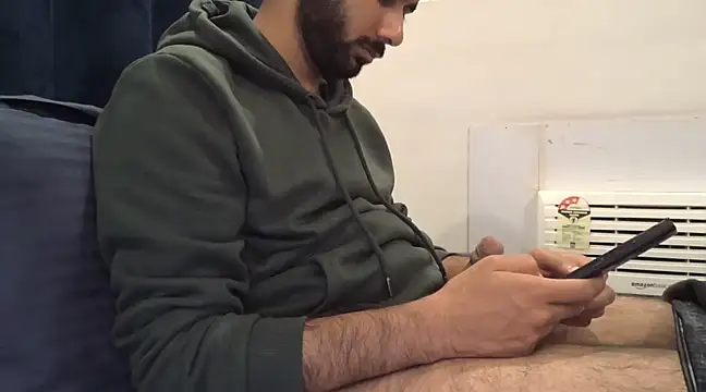 Snapshot of brownie_cake_cb chatting on 02.28.25 brownie cake cb online show from 02.28.25