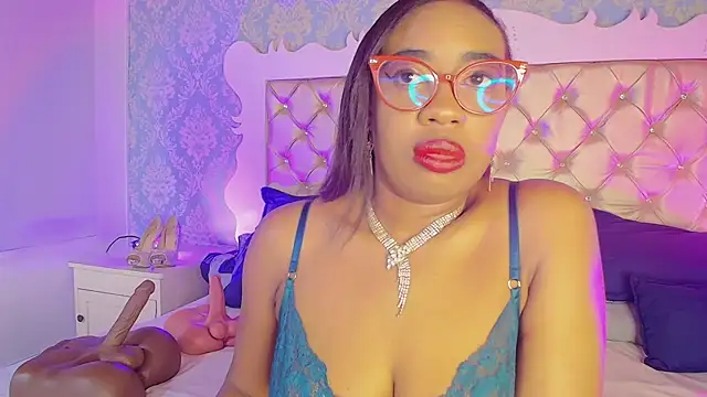 CaseyMoon online show from 02.28.26