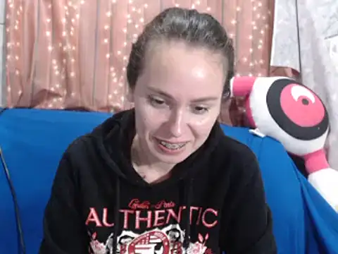 Venusluxodomme online show from 03.13.26