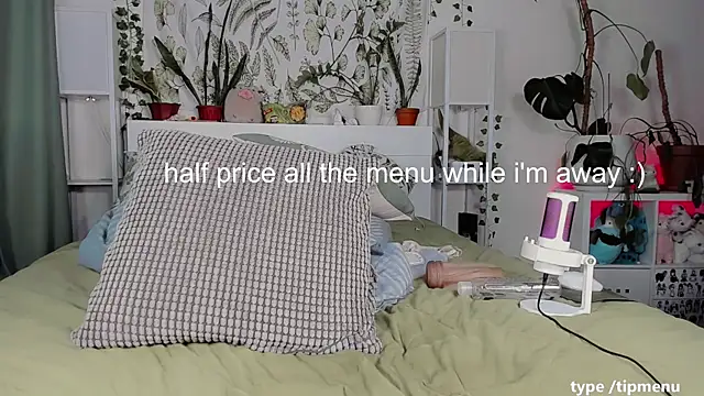 Snapshot of sierra_diamond chatting on 03.20.25 sierra diamond online show from 03.20.25