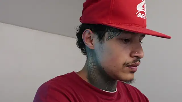 trieone online show from 01.08.25