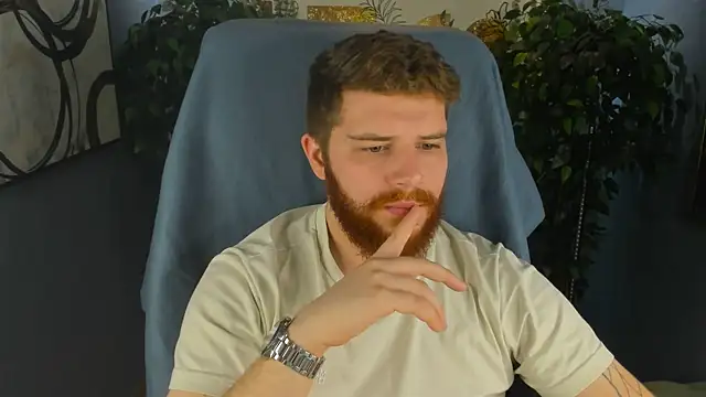 Snapshot of DominicGengry chatting on 11.15.25 DominicGengry online show from 11.15.25