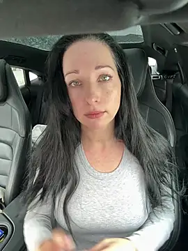 Viola Beck online show from 02.13.26