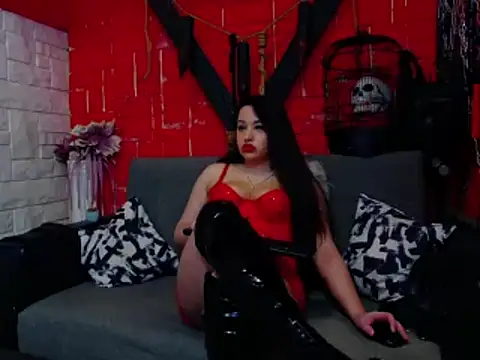 Snapshot of MistressRachelle chatting on 12.25.24 MistressRachelle online show from 12.25.24