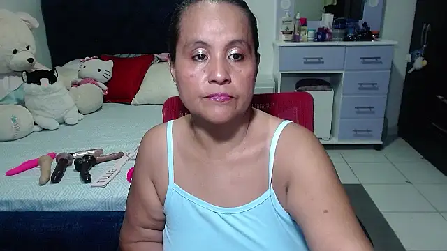 pervert mommy  online show from 11.12.25