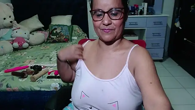 pervert mommy  online show from 12.02.25