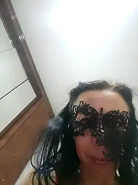 Snapshot of LAURAFOCOSA chatting on 01.03.25 LAURAFOCOSA online show from 01.03.25