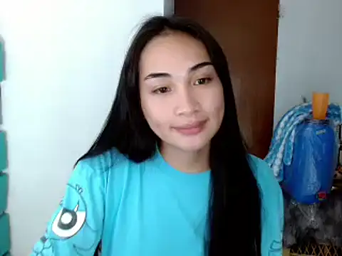 SweetLilly 18 online show from 12.01.24