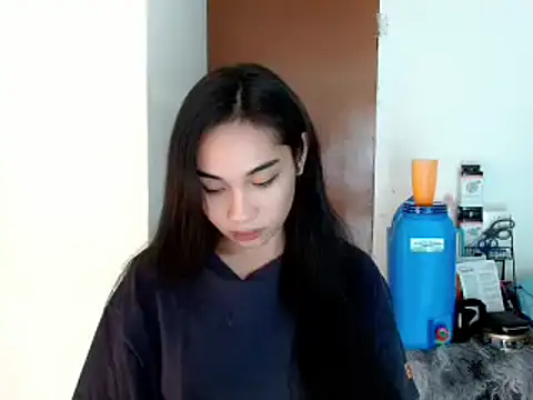 SweetLilly 18 online show from 01.01.25