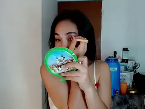 SweetLilly 18 online show from 01.03.25