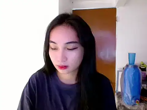 SweetLilly 18 online show from 01.23.25