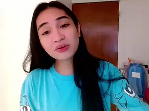 SweetLilly 18 online show from 01.26.25