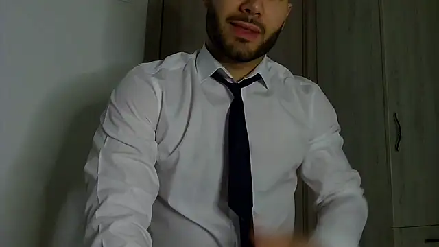 Justynn1 online show from 11.20.25