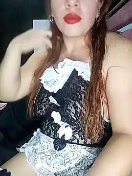 Snapshot of monafoxx chatting on 04.15.26 monafoxx online show from 04.15.26