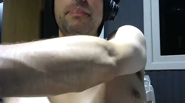 gauchors20 online show from 03.12.25