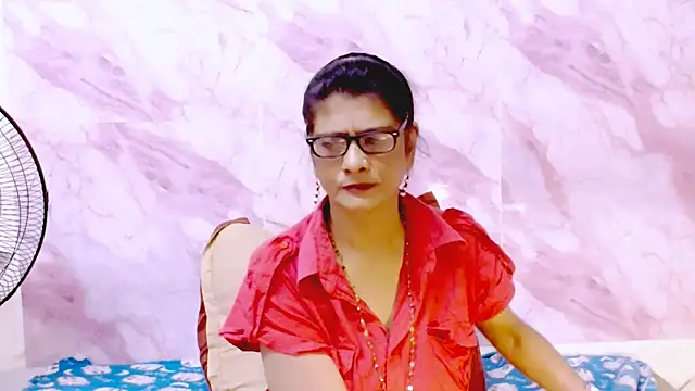 IndianAllure online show from 03.20.25