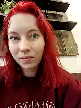 Snapshot of Frost_foxy chatting on 03.05.25 Frost foxy online show from 03.05.25