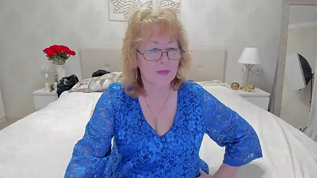 laylaroma online show from 01.11.25