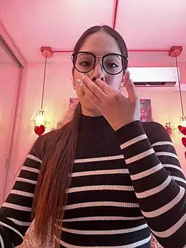 Zoe Bae online show from 02.15.25