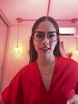 Zoe Bae online show from 03.04.25